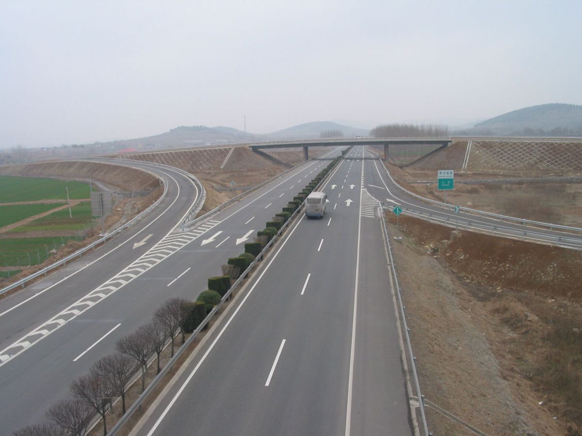 高速公路(图1)